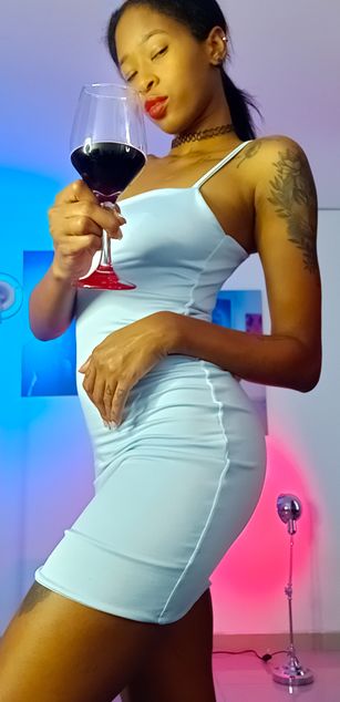 Model - I am Sel striptease