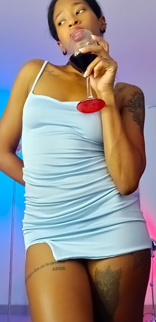 Model - I am Sel striptease