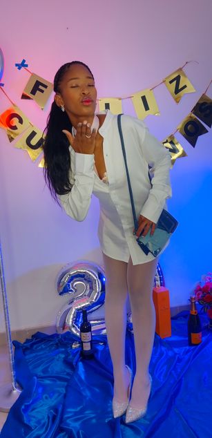 Model - I am Sel striptease