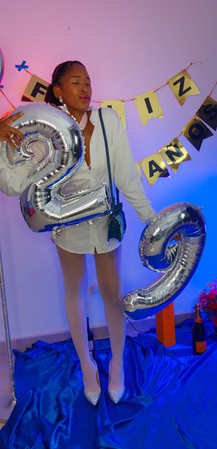 Model - I am Sel striptease