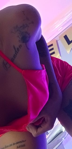 Model - I am Sel striptease