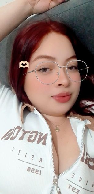 Model - Alanna Rose deepthroat