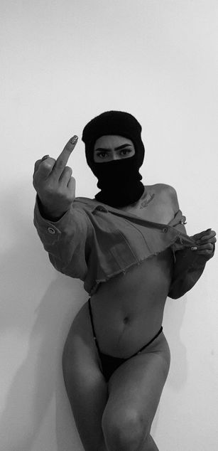 Model - Elisa Peters roleplay