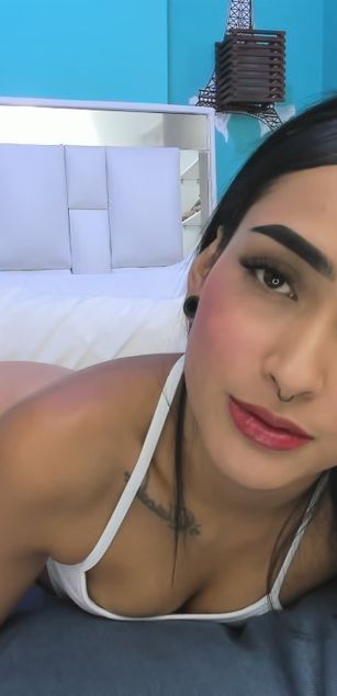 Model - Elisa Peters roleplay