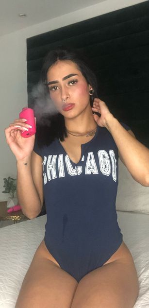 Model - Elisa Peters roleplay