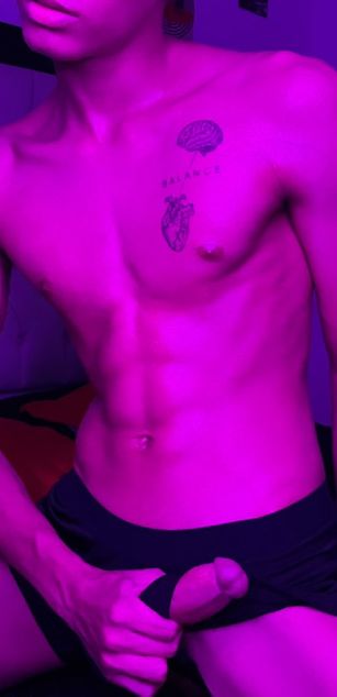 Model - James Dreams amor