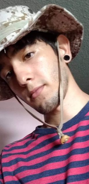 Model - Marc Carter masturbation