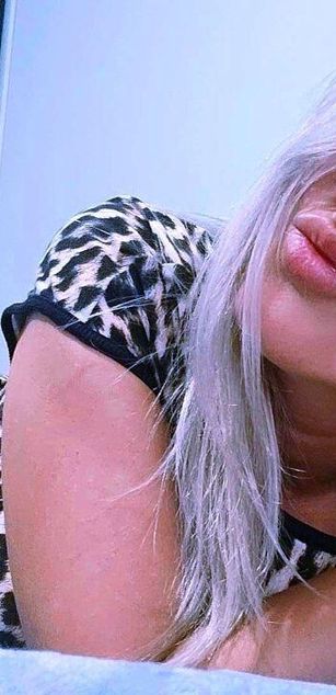 Model - Eva_Blondy_ Funny