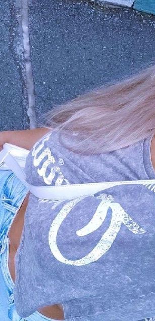 Model - Eva_Blondy_ Funny