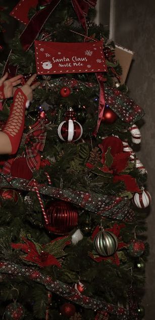 Model - SuzzySweet blowjob