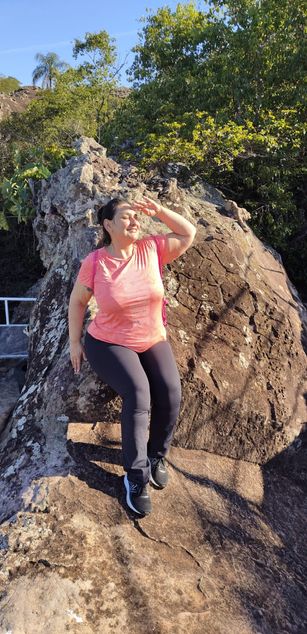 Model - Selene curvy