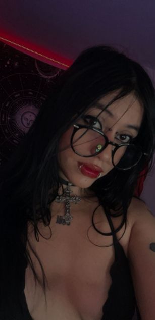 Model - Katzze girlfriend