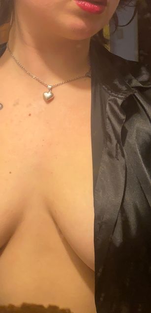 Model - VERSATILE ANGEL dirtytalk