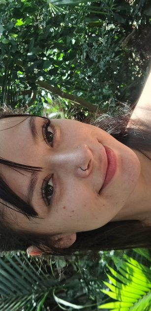 Model - rouse foster bigtits