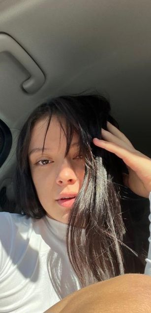 Model - rouse foster bigtits