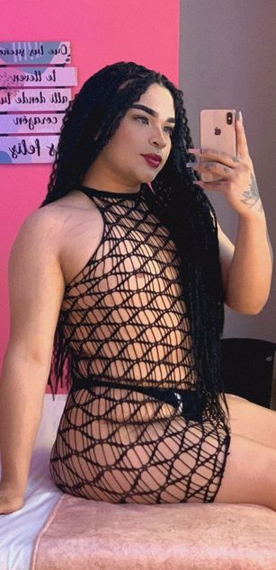 Model - Jenn Black deepthroat