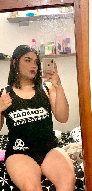 Model - Jenn Black deepthroat