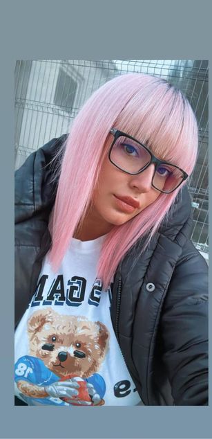 Model - FoxySerena curvy