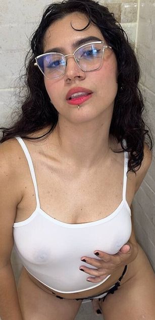 Model - Gaia Ricci piercing