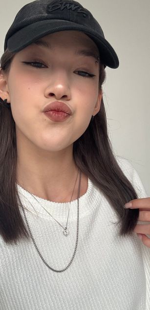 Model - domii_lil cutie