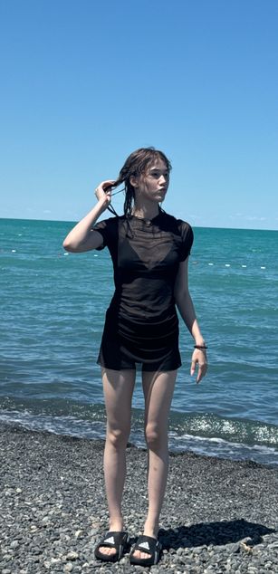 Model - domii_lil cutie