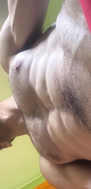 Model - Savageconfidence cum