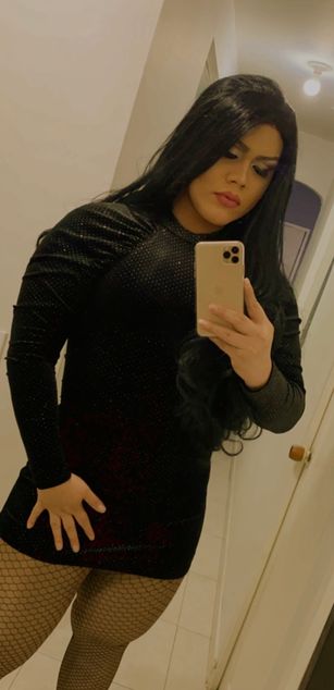 Model - Valentina curvy