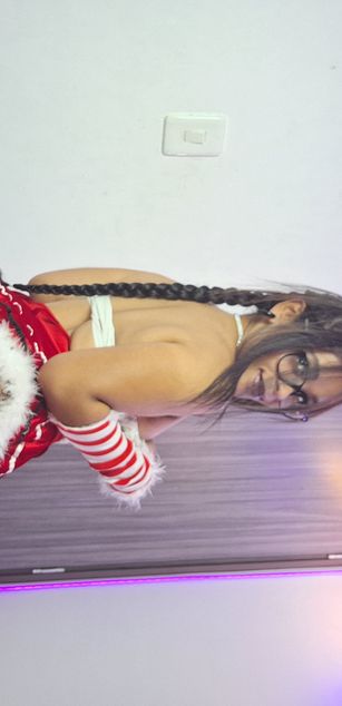 Model - Sara Sofia ass