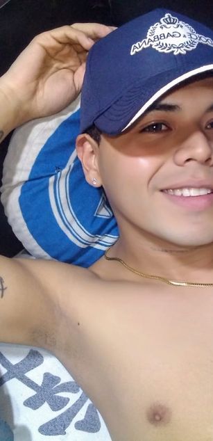 Model - Julian Flame blowjob