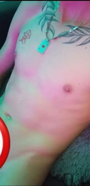 Model - Yan Guy feet