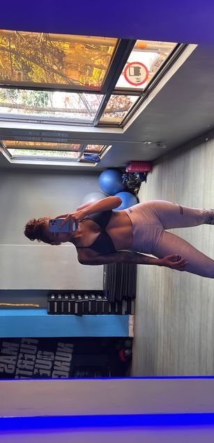 Model - EllaRose blowjob