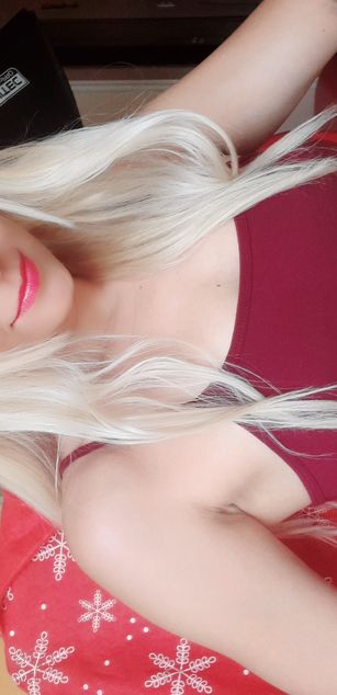 Model - Dasly Sunshine deepthroat