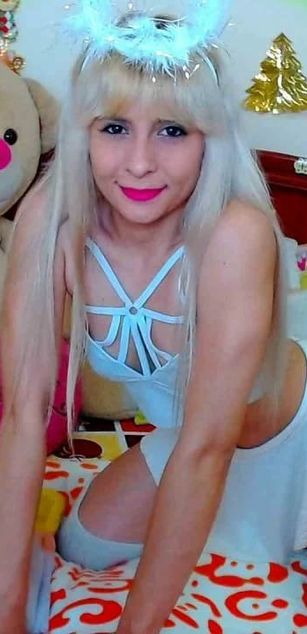 Model - Dasly Sunshine deepthroat