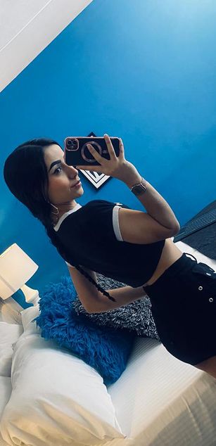 Model - Mia Jade Roleplay