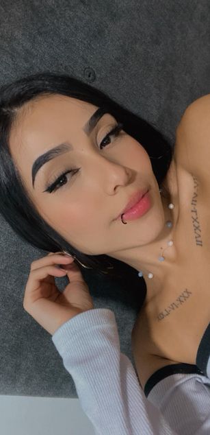 Model - Mia Jade Roleplay