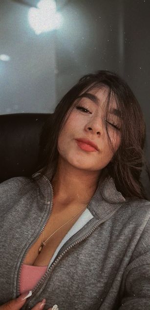 Model - Lexxiee Haze sexy