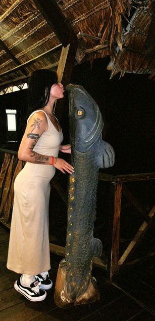 Model - Katzze girlfriend