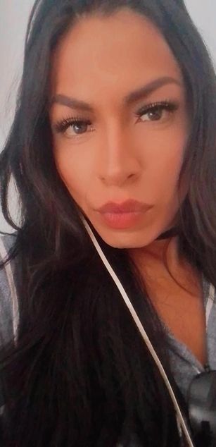 Model - SOFIAVALENTINA dildo