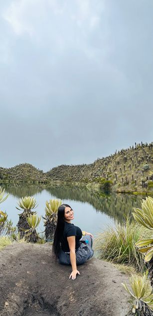 Model - Valery D. bigtits