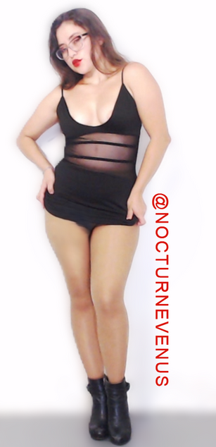 Model - Nocturne Venus blowjob