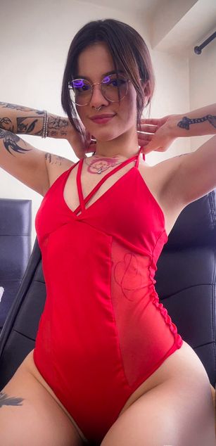 Model - abby_jones deepthroat