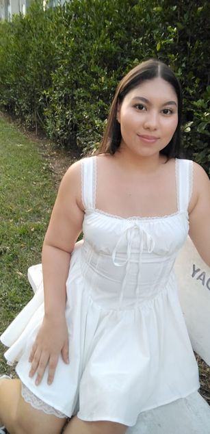 Model - blumbum young