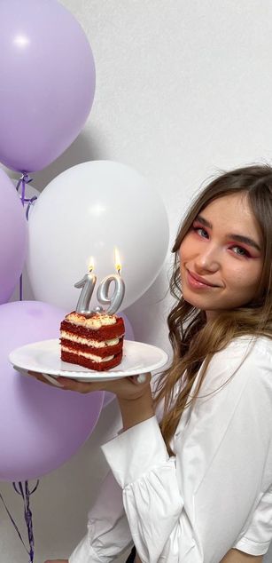 Model - AlexiaCoy_ heels