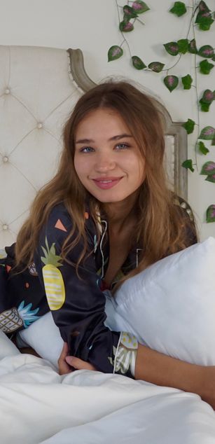 Model - AlexiaCoy_ heels