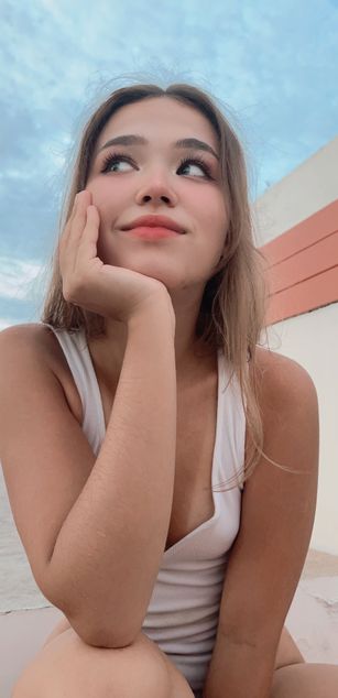 Model - AlexiaCoy_ heels