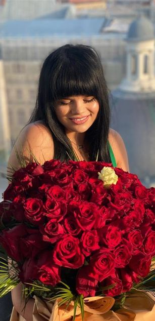 Model - AmberRiso bigtits