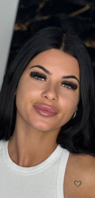 Model - MidnightEve dildo