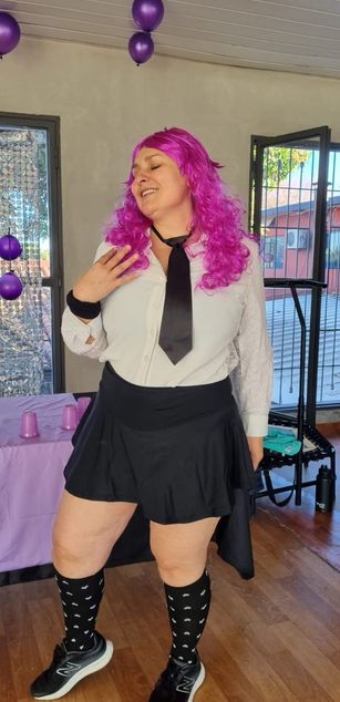 Model - Selene curvy