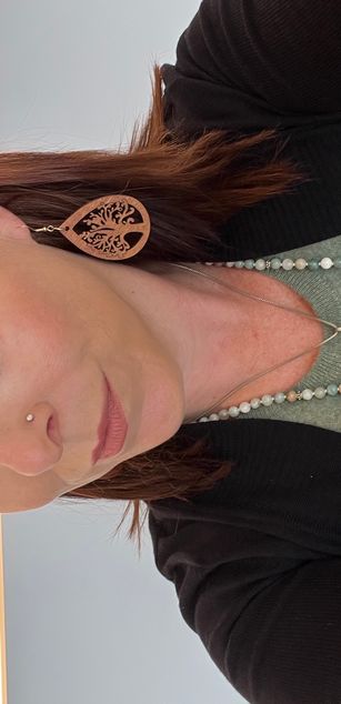 Model - Serena redhead