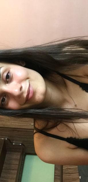 Model - LunaVelvetX curvy